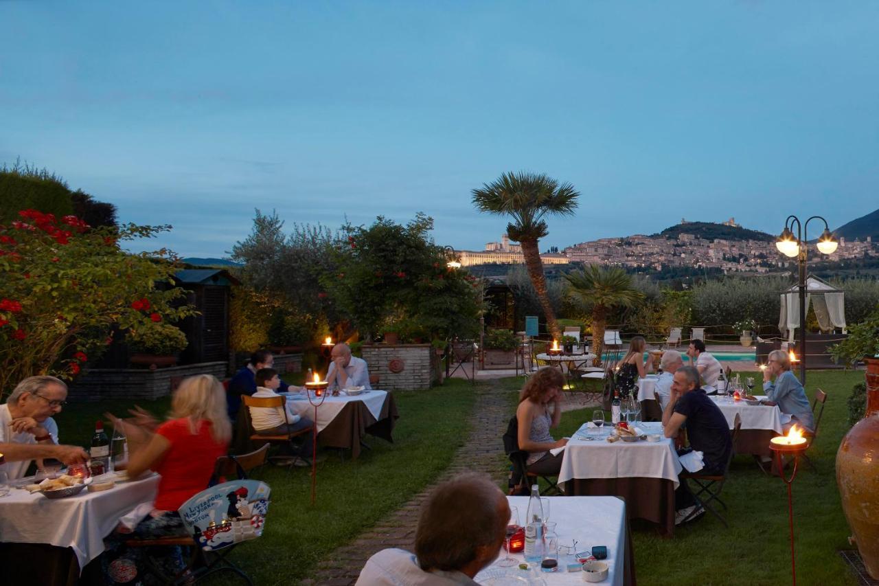 Unica Assisi Agri-Charming House Bed & Breakfast Exterior foto